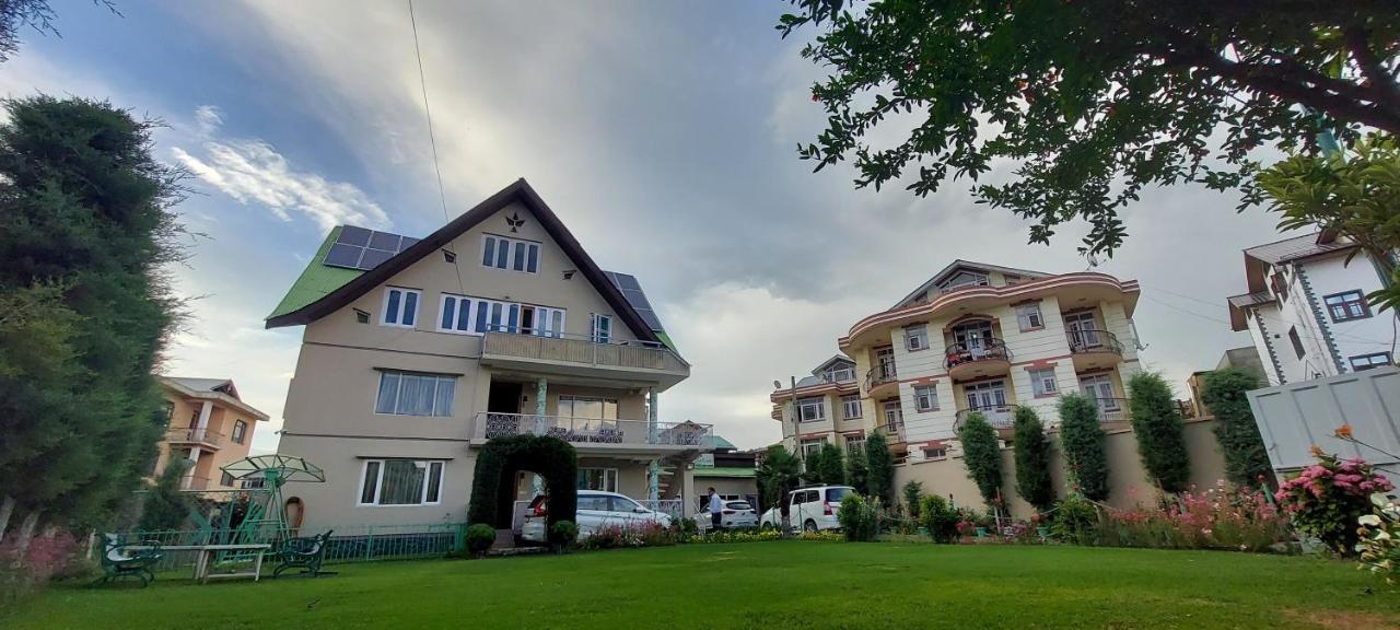 Ikraam Inn Bed&Breakfast Srīnagar Eksteriør bilde